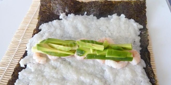 Рецепт домашних суш с креветками