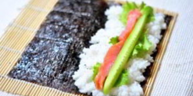 Рецепт суш с семгой и огурцом