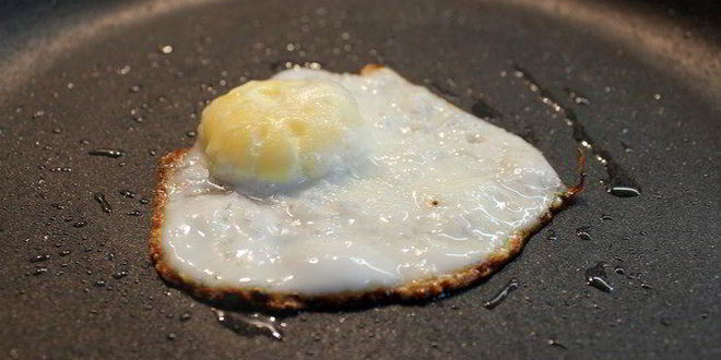 Рецепт клаба-сэндвича с беконом, яйцом и сыром