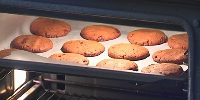 Рецепт шоколадных сэндвичей с фисташковым мороженым