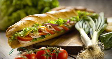 Рецепт Сэндвича с ветчиной, сыром и помидорами