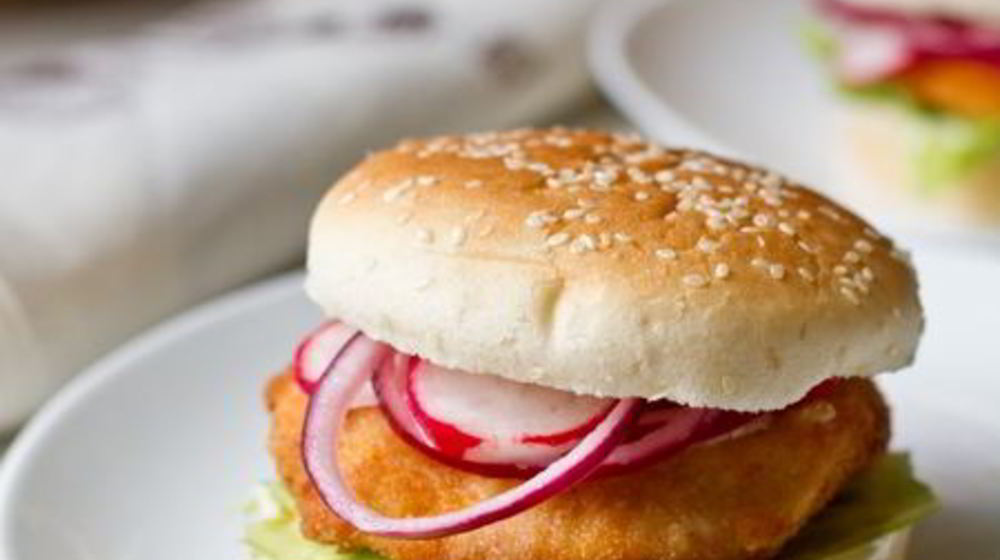 Как приготовить сэндвичи с куриным филе в хрустящей панировке