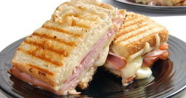 Рецепт Сэндвичей с яблоками, ветчиной и чеддером