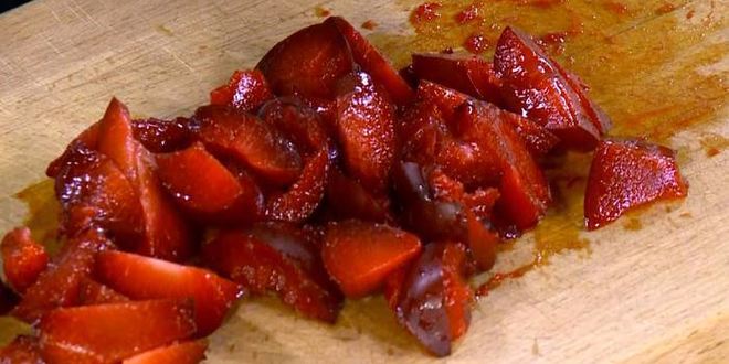 Рецепт ароматных тарталеток со сливами