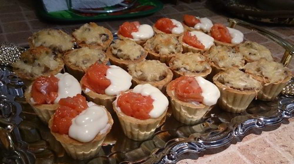 Как приготовить семгу в тарталетках с сырным соусом