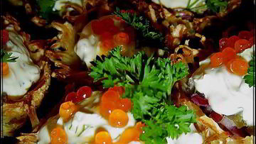 Рецепт Тарталеток картофельных с селедкой и икрой