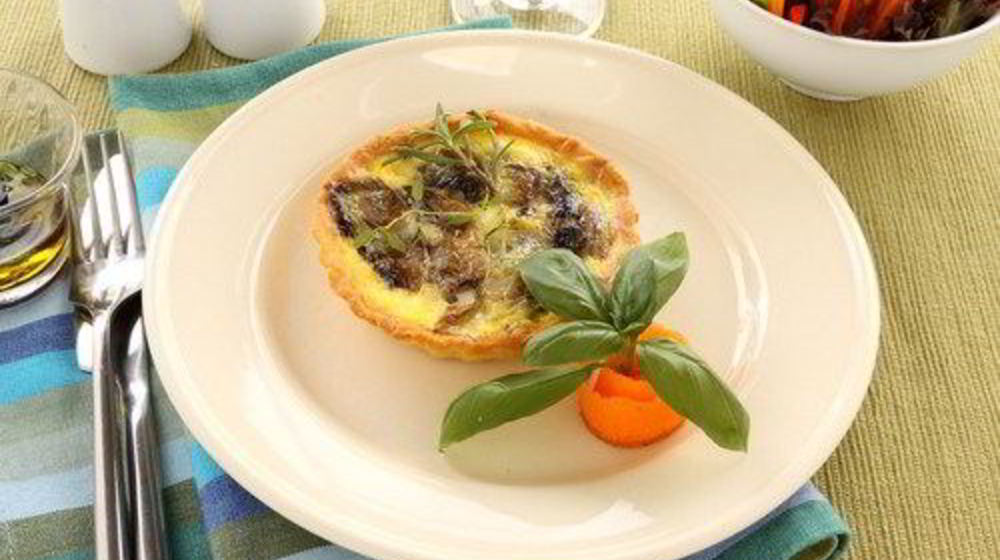 Как приготовить тарталетки с грибами и грюйером