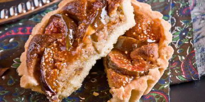 Рецепт тарталеток с кремом франжипани и инжиром