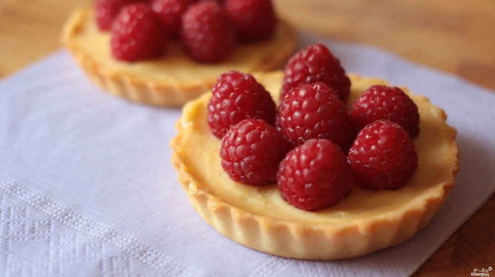 Как приготовить тарталетки с заварным кремом и ягодами
