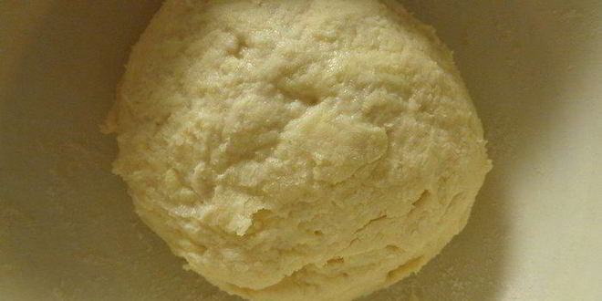 Рецепт грушевого тарта под миндально-ванильным кремом