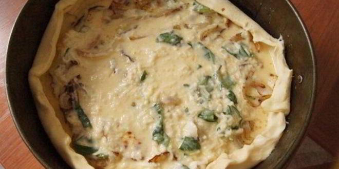 Рецепт тарта с кабачком и базиликом на слоеном тесте