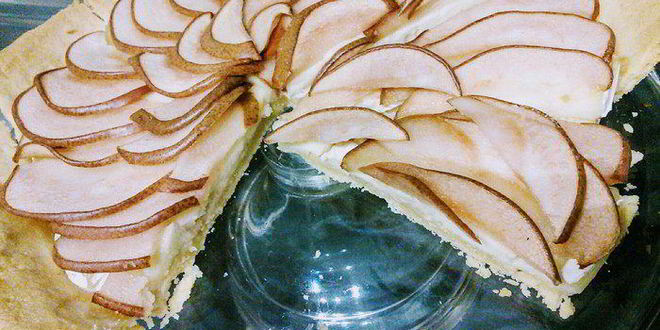 Рецепт тарта с камамбером и грушей