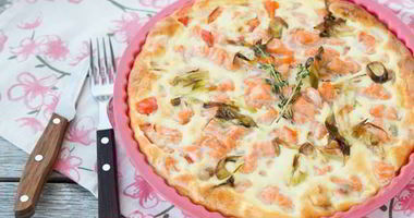Рецепт Тарта с лососем и овощами