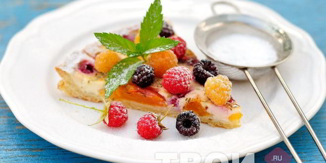 Рецепт тарта с малиной, нектаринами и тимьяном