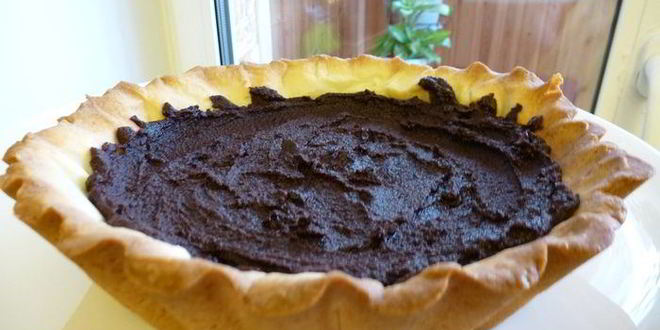 Рецепт тарта с малиной, заварным кремом и шоколадной прослойкой