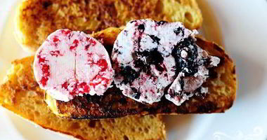 Рецепт Французских тостов с ягодным маслом