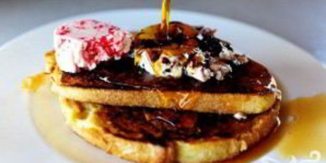 Рецепт французских тостов с ягодным маслом