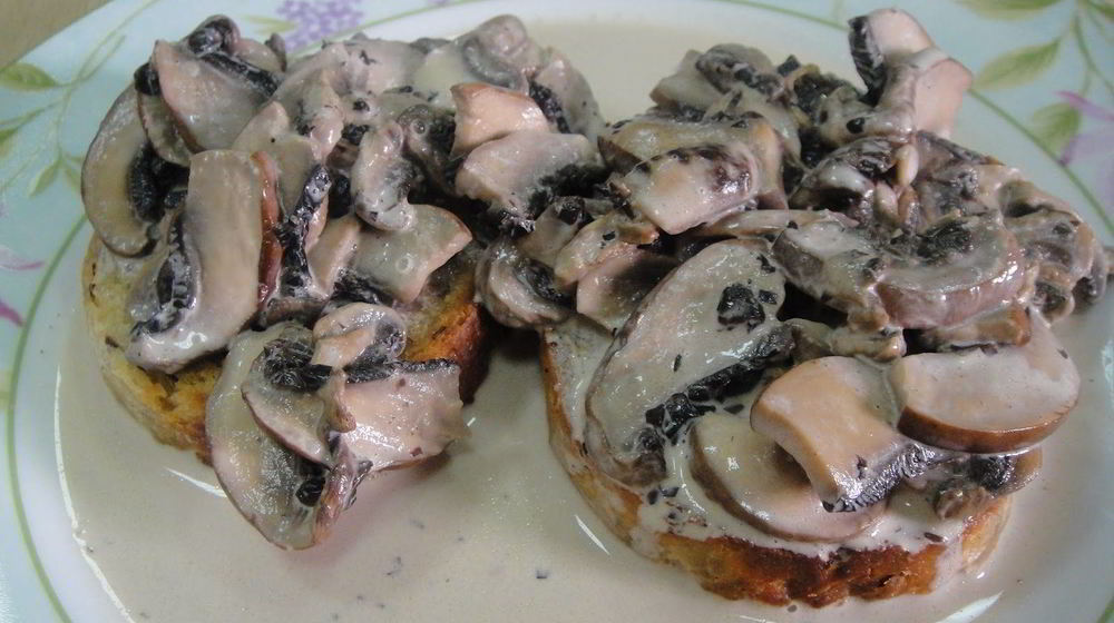 Как приготовить тосты с грибами