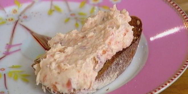 Рецепт тостов с патэ из копченой форели