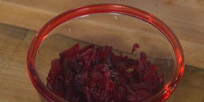 Рецепт тостов с рыбой карри и свекольным салатом