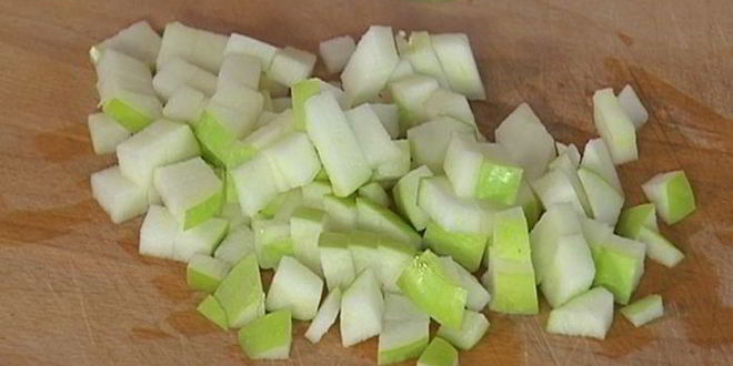 Рецепт тостов с рыбой карри и свекольным салатом