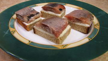 Рецепт Тостов с селедкой