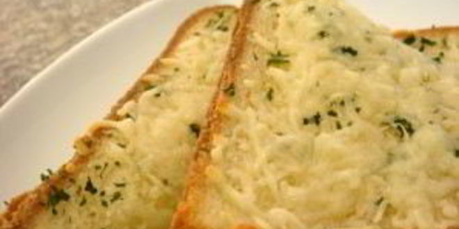 Рецепт тостов с сыром и чесноком