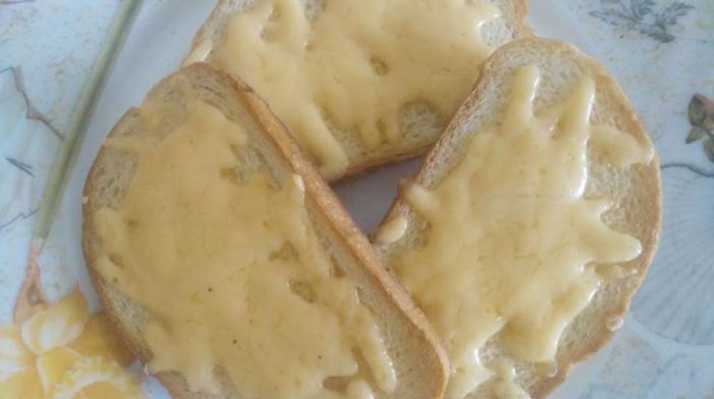 Как приготовить тосты с сыром на сковороде