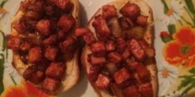 Рецепт тостов с ветчиной и овощами