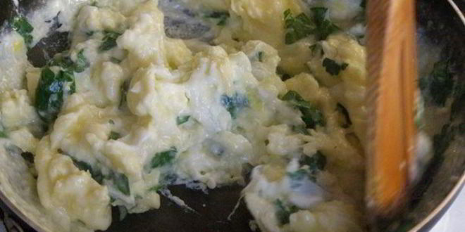 Рецепт яичницы-болтуньи для желающих похудеть и не только