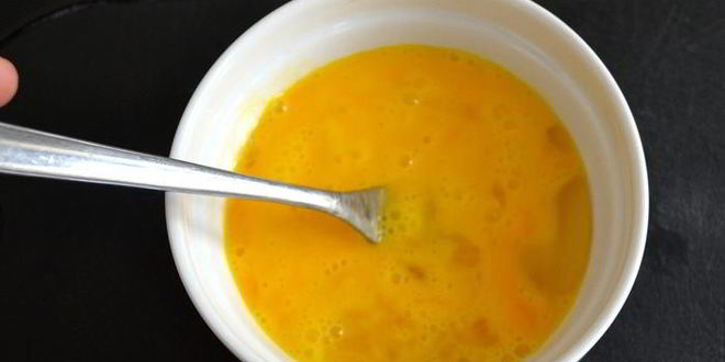 Рецепт яичницы-болтуньи с помидорами