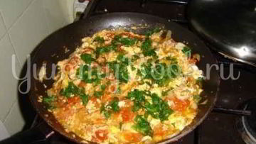 Рецепт Яичницы с помидорами