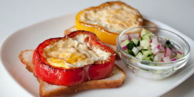 Рецепт яичницы в сладком перце