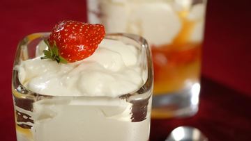 Рецепт Апельсинового заливного с клубникой