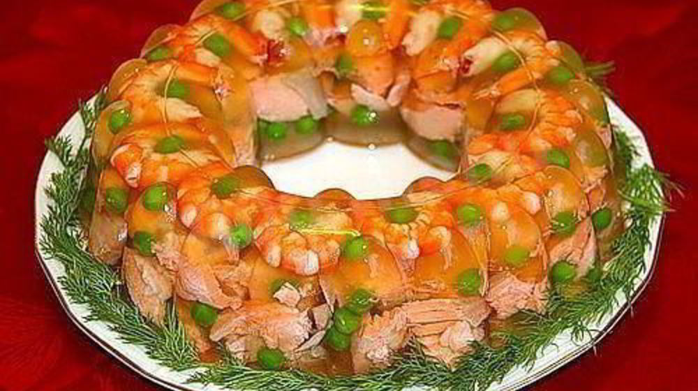 Как приготовить заливное из семги и форели