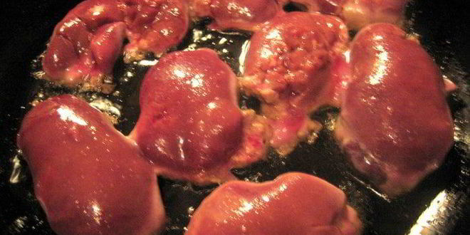 Рецепт жульена печеночного с грибами под сыром джюгас