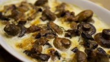 Рецепт Жюльена из грибов и баклажан